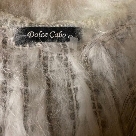 SOLD on Ebay! Dolce Cabo REAL RABBIT/ RACOON FUR FRINGE VEST Orig.$300.00 - Picture 2 of 4